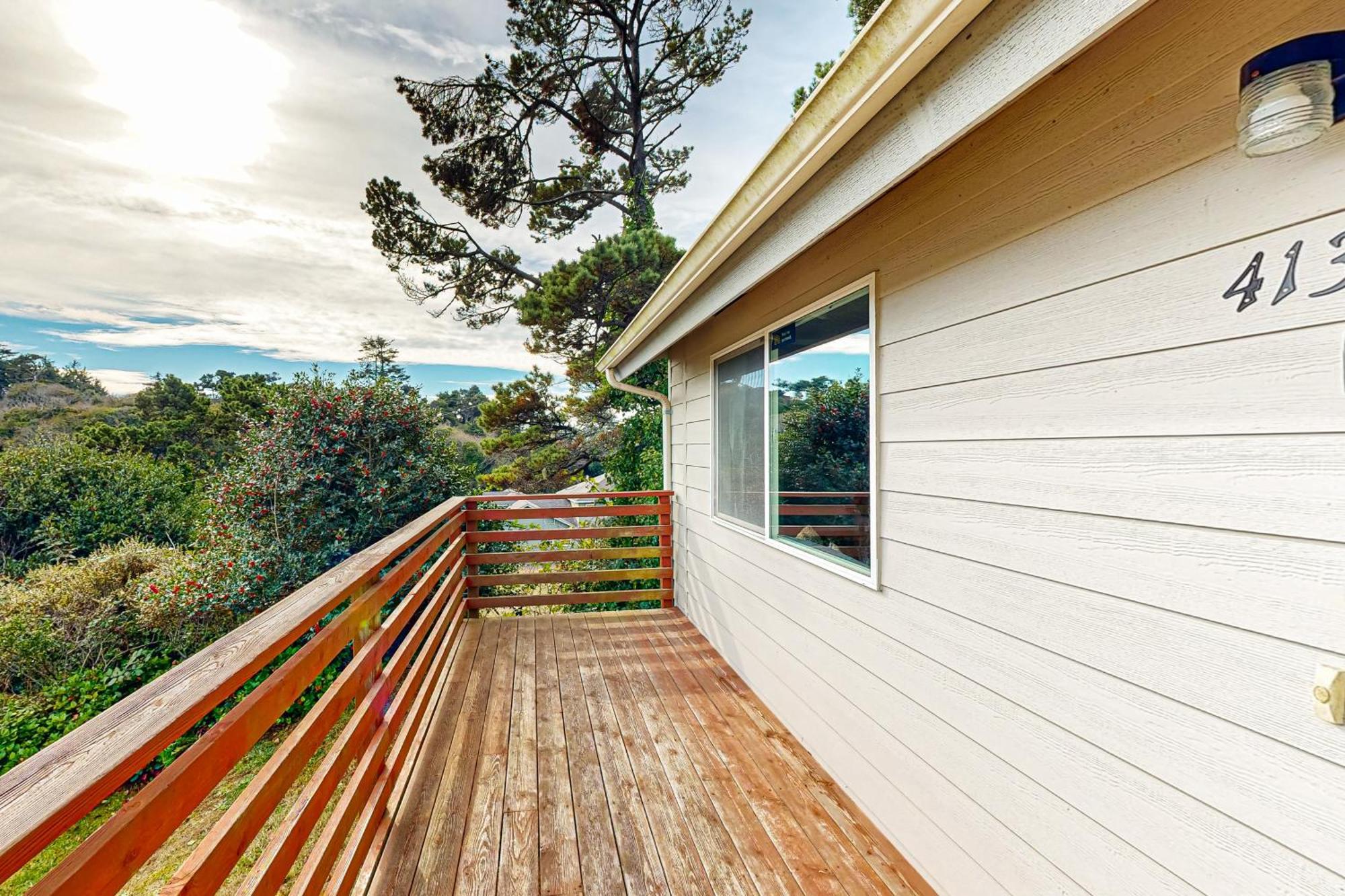 Sakina'S Paradise Two Newport Exterior photo